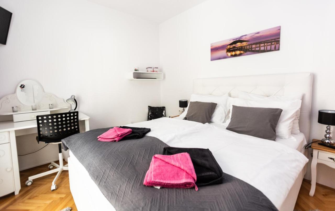 Luxury Apartments Mia Podstrana Ngoại thất bức ảnh