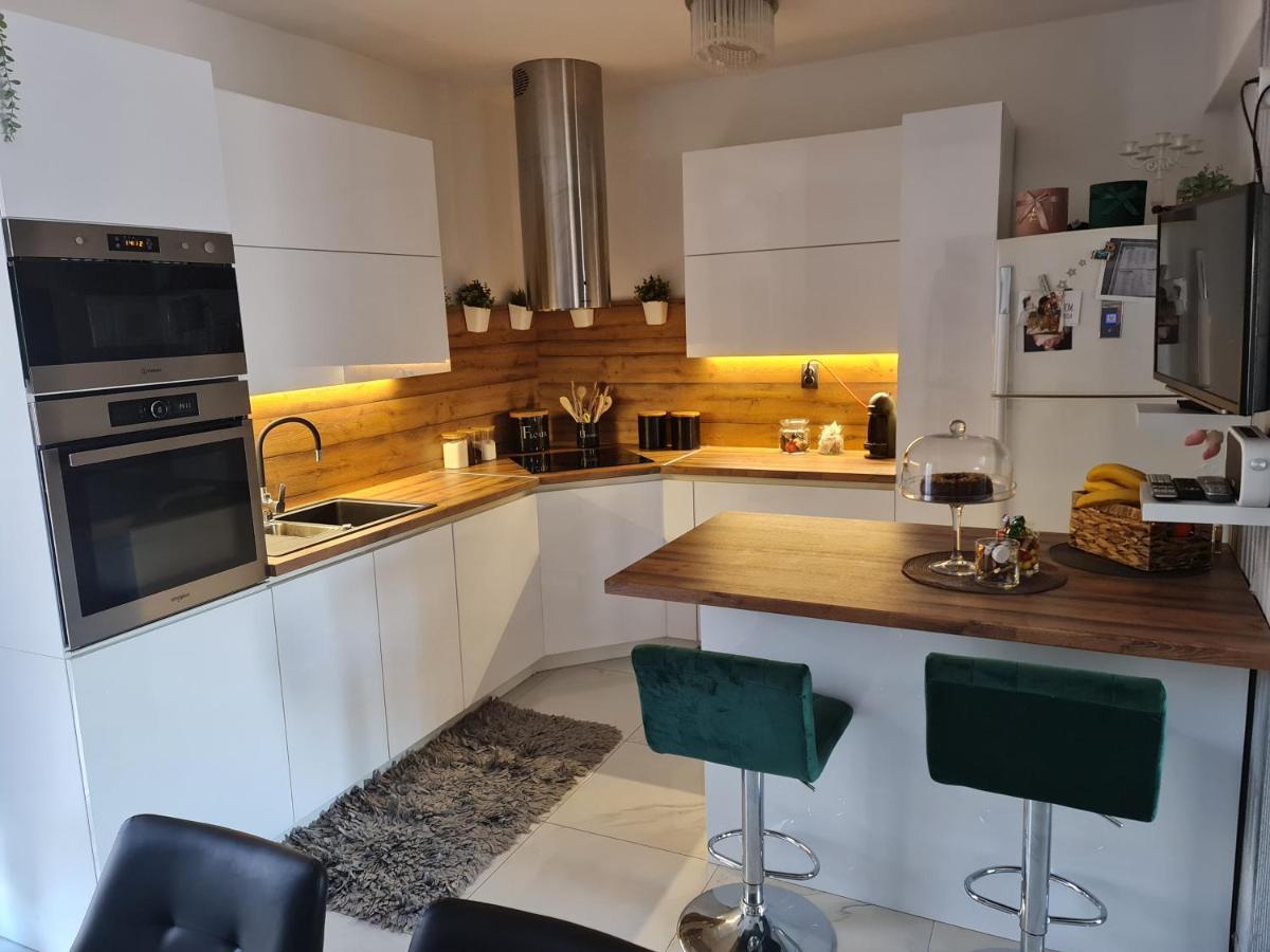 Luxury Apartments Mia Podstrana Ngoại thất bức ảnh