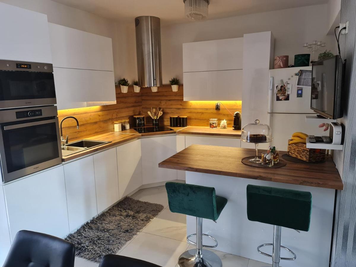 Luxury Apartments Mia Podstrana Ngoại thất bức ảnh